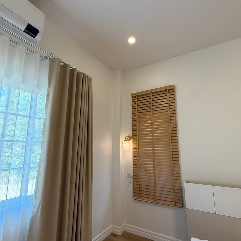 ฉากกั้นห้อง PVC