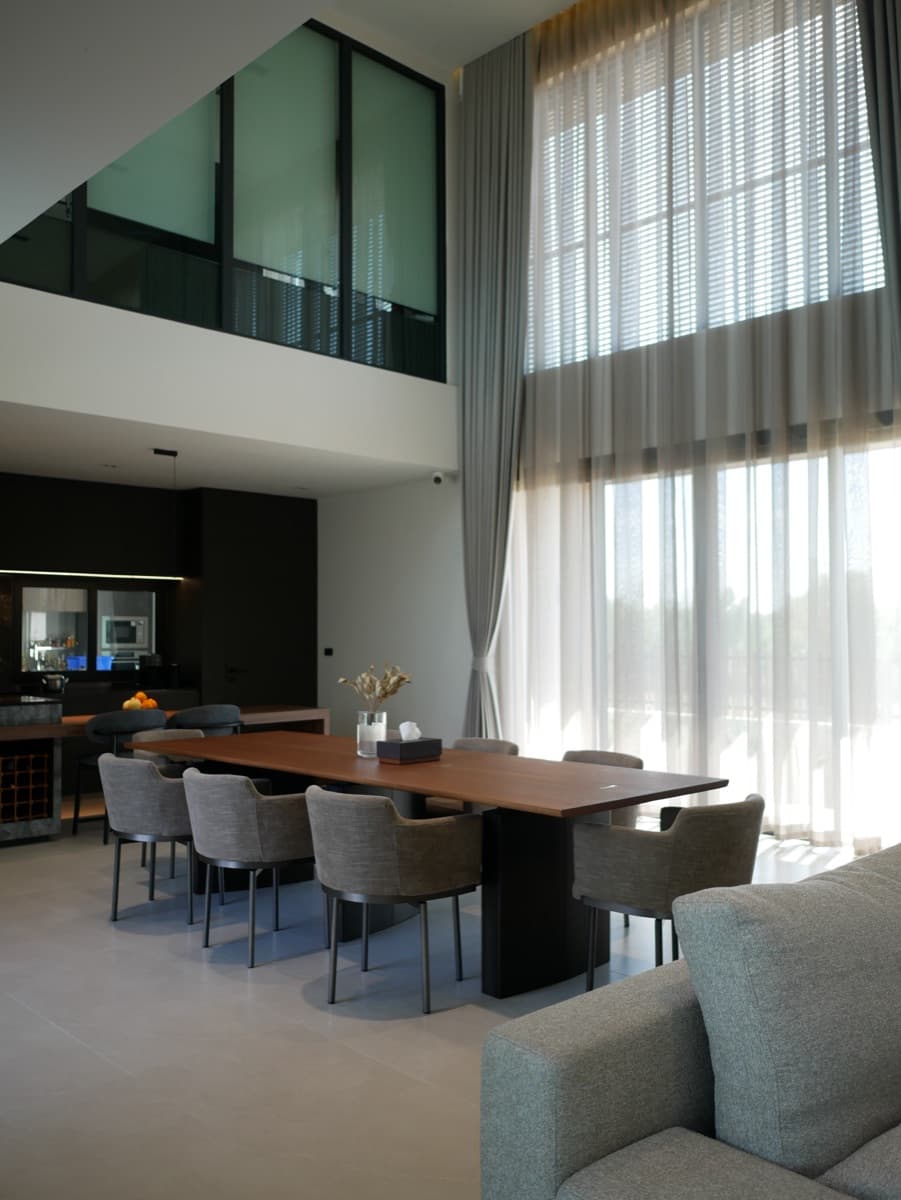 ม่านจีบ — ผลงานที่ 4